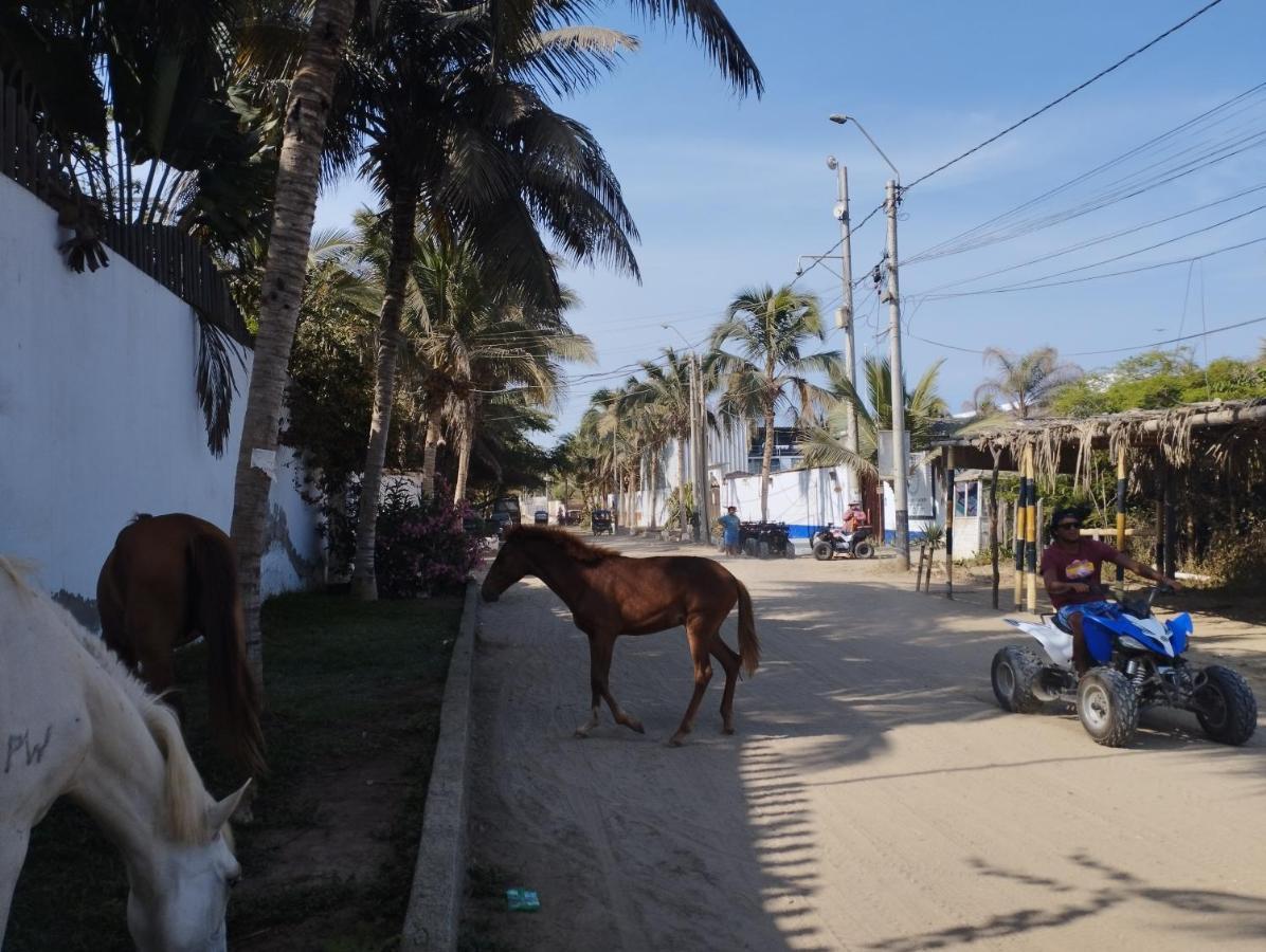 Los Almendros De מנקורה מראה חיצוני תמונה