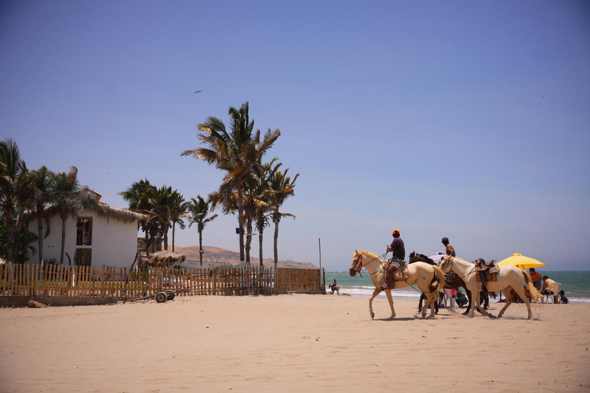 Los Almendros De מנקורה מראה חיצוני תמונה